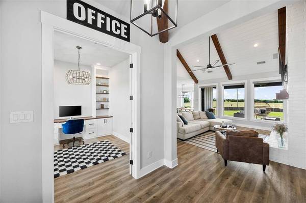 870 Dove Meadow Trail, Waxahachie, TX 75167