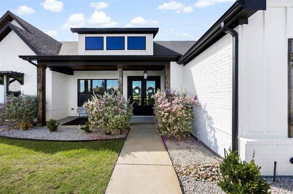 870 Dove Meadow Trail, Waxahachie, TX 75167