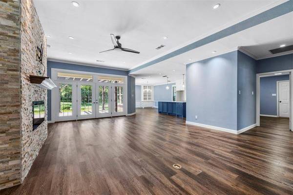 4516 Pecan Meadow Court, Fort Worth, TX 76140