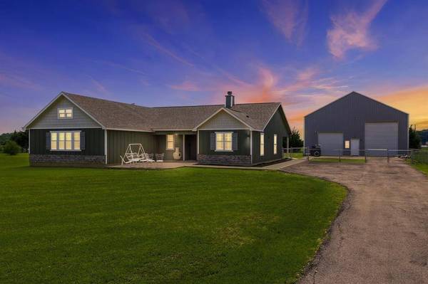 110 Highview Road, Ennis, TX 75119