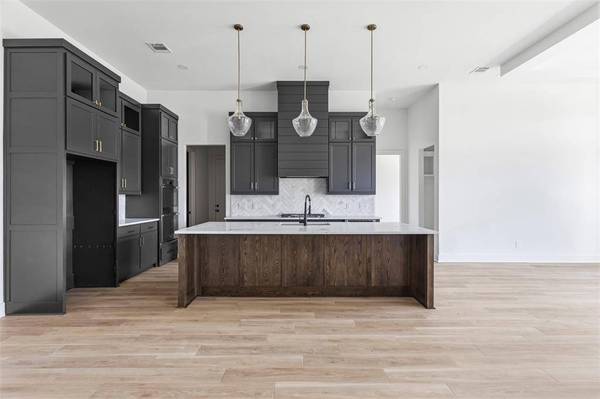 3071 Stonebriar Drive, Waxahachie, TX 75165