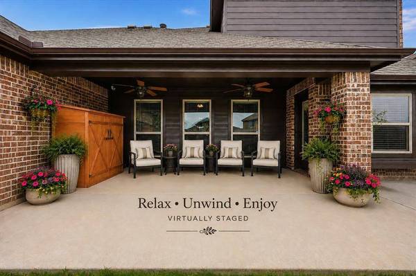 1105 Safrano Street, Midlothian, TX 76065