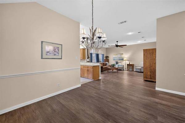 1600 Churchill Lane, Mansfield, TX 76063