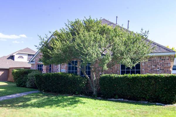 10715 Wild Oak DR, Frisco, TX 75035