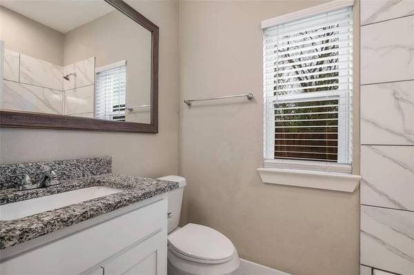 5000 Linder Avenue, Dallas, TX 75215