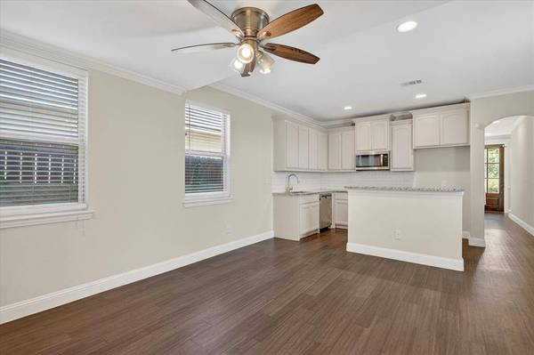 315 W Ohio Avenue, Dallas, TX 75224