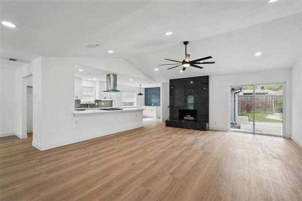 7021 Thornwood Drive, Dallas, TX 75227