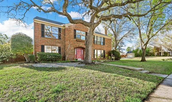 1561 Yaggi Drive, Flower Mound, TX 75028