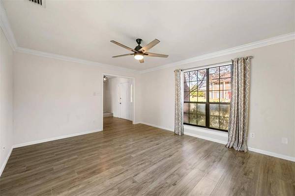 1561 Yaggi Drive, Flower Mound, TX 75028