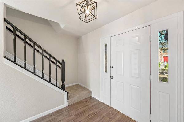 1561 Yaggi Drive, Flower Mound, TX 75028