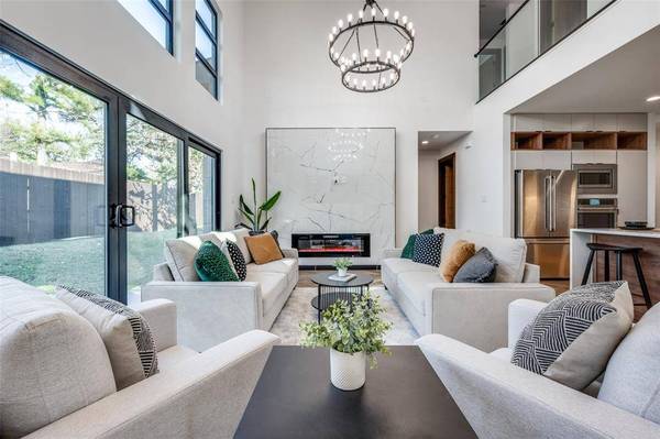 3050 Tall Oaks Court, Corinth, TX 76210