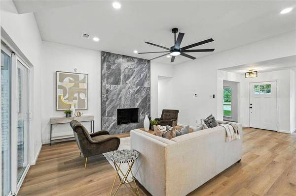 4303 Blackheath Road, Dallas, TX 75227