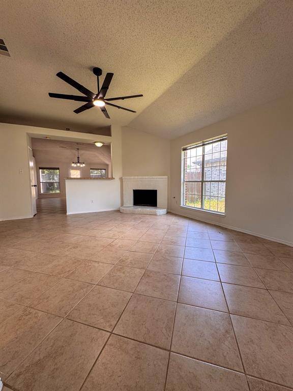 2201 Silverthorn Lane, Flower Mound, TX 75028