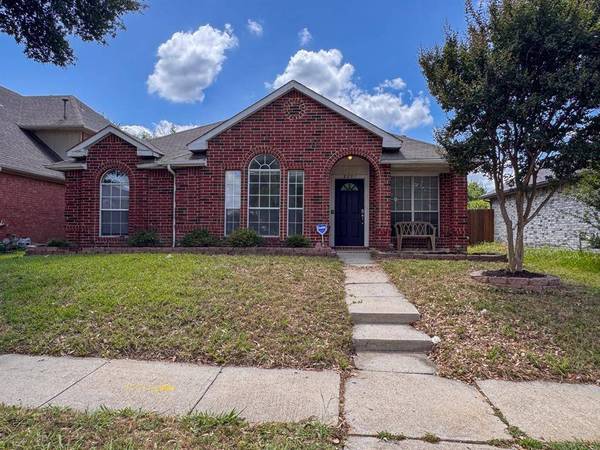 2201 Silverthorn Lane, Flower Mound, TX 75028