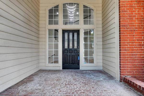 2687 Creekside Way, Highland Village, TX 75077