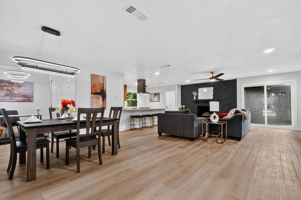 1104 Westwood Drive, Plano, TX 75075