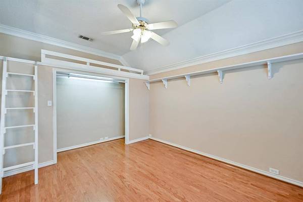 2017 Perry Drive, Mansfield, TX 76063