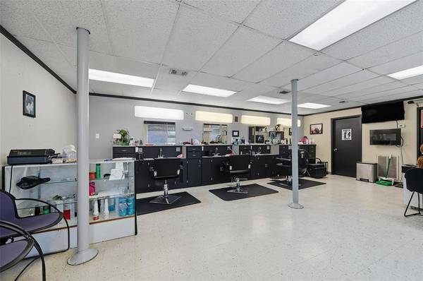 4110 Haltom Road, Haltom City, TX 76117