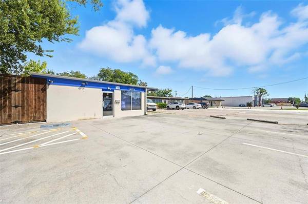 4110 Haltom Road Road, Haltom City, TX 76117