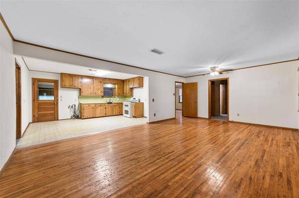 532 June Drive, White Settlement, TX 76108