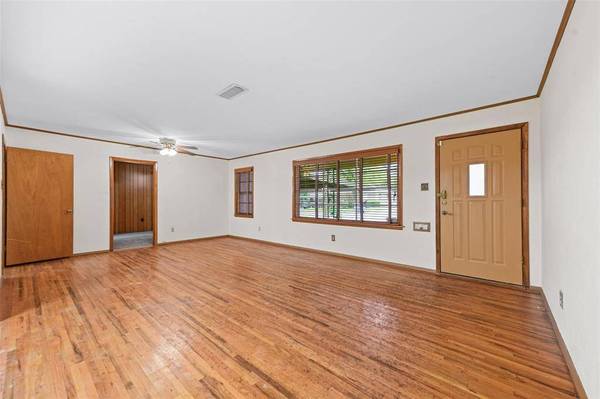 532 June Drive, White Settlement, TX 76108