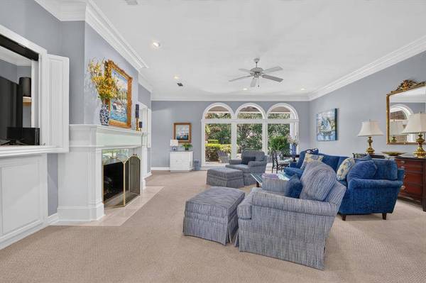 4305 Green Meadow Street E, Colleyville, TX 76034
