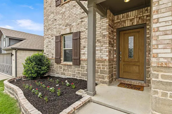 10513 Big Lagoon Drive, Fort Worth, TX 76179
