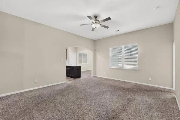 504 Cross Ridge Circle N, Fort Worth, TX 76120