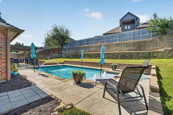 7357 Lake Rock Drive, Fort Worth, TX 76179