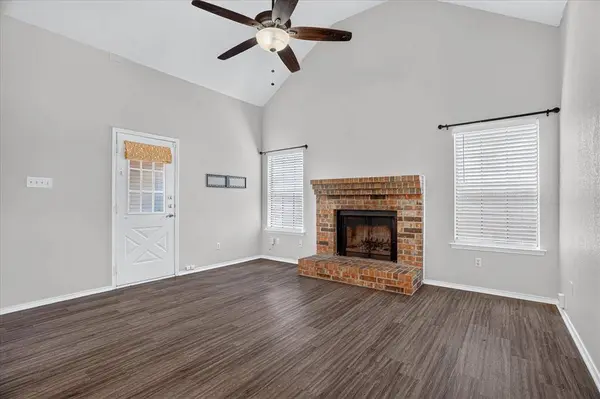 9717 Lea Shore Court, Fort Worth, TX 76179