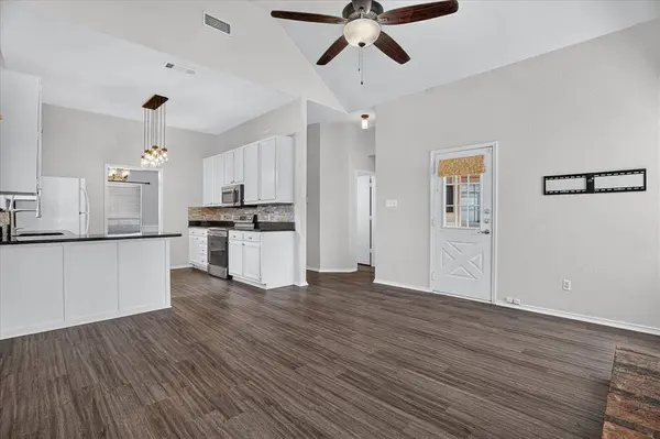 9717 Lea Shore Court, Fort Worth, TX 76179
