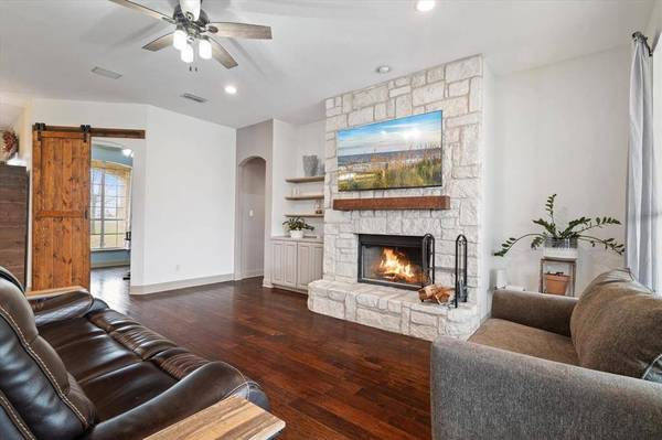 1801 Highland Springs Drive, Haslet, TX 76052