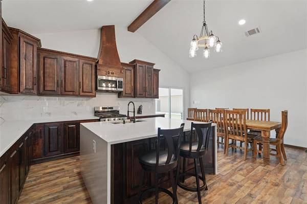 4248 N Fm 273, Ivanhoe, TX 75447