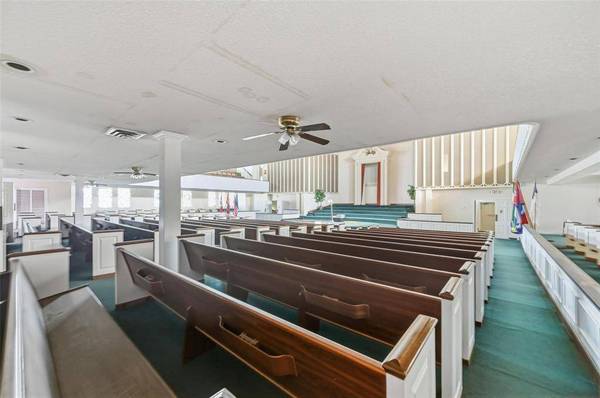 1519 Circle Park Boulevard, Fort Worth, TX 76164