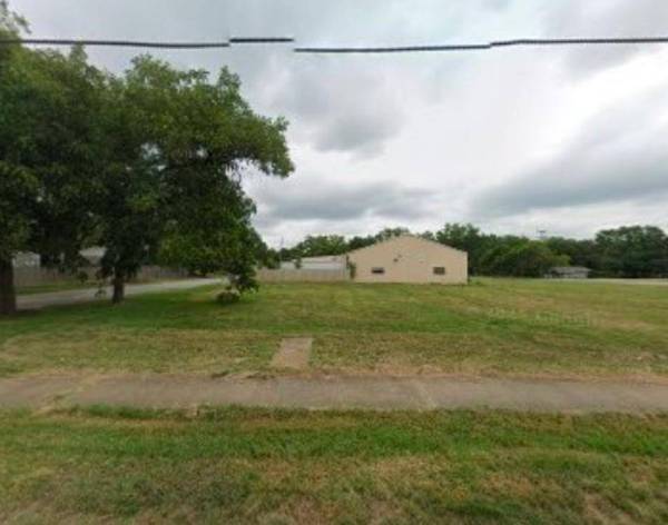 501 E Mulberry Street, Kaufman, TX 75142