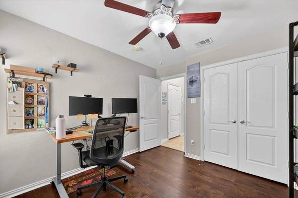 3812 Surf Street, Denton, TX 76208