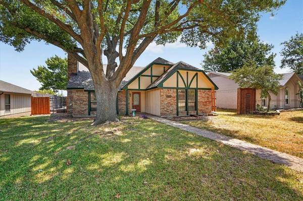 4114 Coryell Way, Mesquite, TX 75150