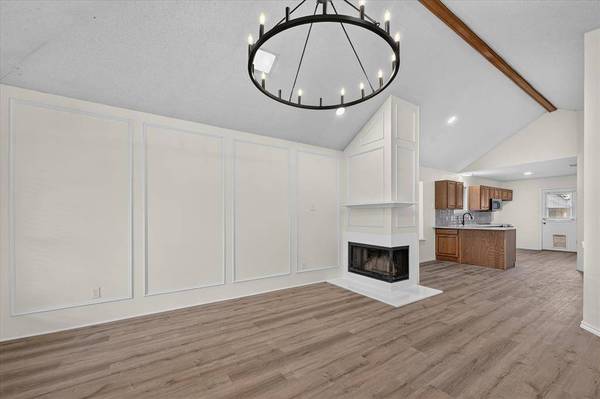 753 Red Oak Drive, Lewisville, TX 75067