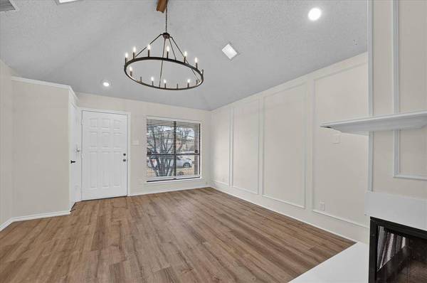 753 Red Oak Drive, Lewisville, TX 75067