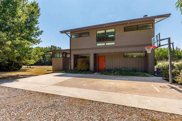6448 County Road 437, Princeton, TX 75407
