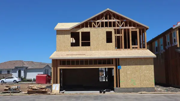 Rising Construction Costs: What Oregon Buyers Get in 2026