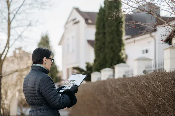 Should I Offer Repairs or Credits? How Oregon Sellers Can Decide Strategically 