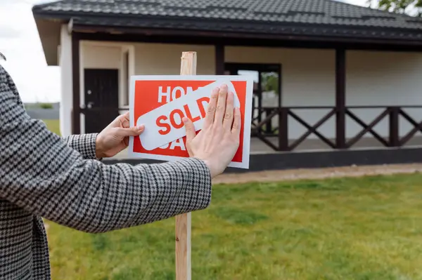 Renting vs Buying in Canby Oregon: What Makes Sense in 2026?