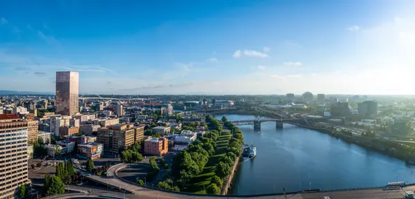 Oregon City Neighborhoods Guide: What Buyers Should Know