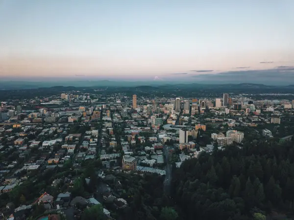 Jumbo Loans in Oregon: When You Need One in 2026