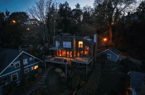 Home Warranty vs. Homeowners Insurance in Oregon