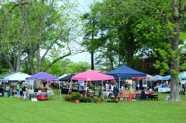 Thinking About Moving to Canby? Here's What's Changing Around Town