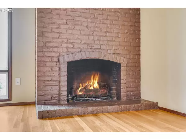 5350 SW MAYFAIR CT, Beaverton, OR 97005