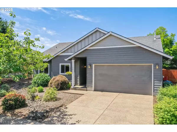 1311 FOXGLOVE ST, Woodburn, OR 97071