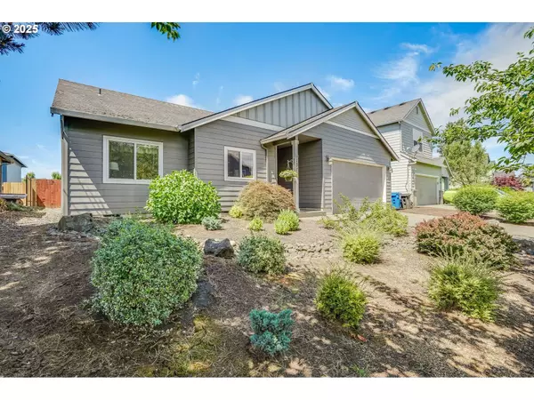 1311 FOXGLOVE ST, Woodburn, OR 97071